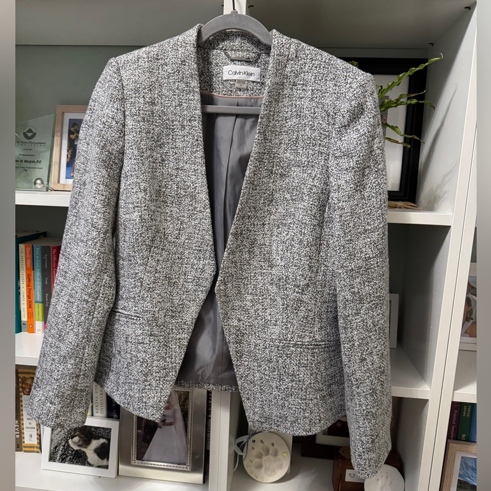 Calvin Klein Tweed Gray Blazer - Sz 14 - EUC